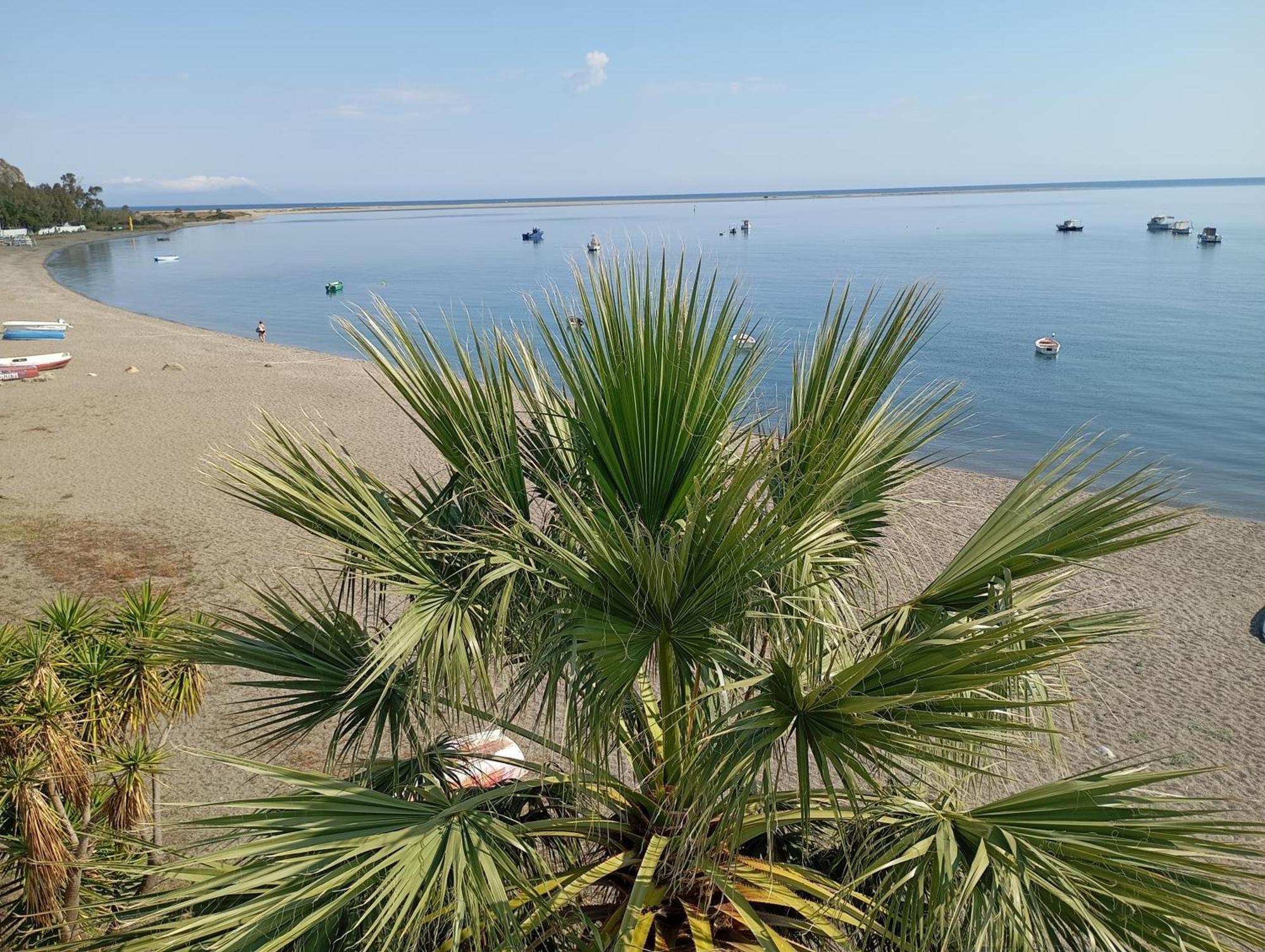 Mansarda Con Terrazzo Vista Mare Villa Oliveri Eksteriør billede